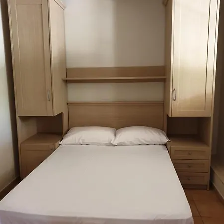 Aparthotel Green Park Foce Varano